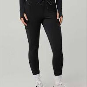 NWT Offline by Aerie Real Me Xtra 7/8 Leggings Black Athletic Size L Comfort